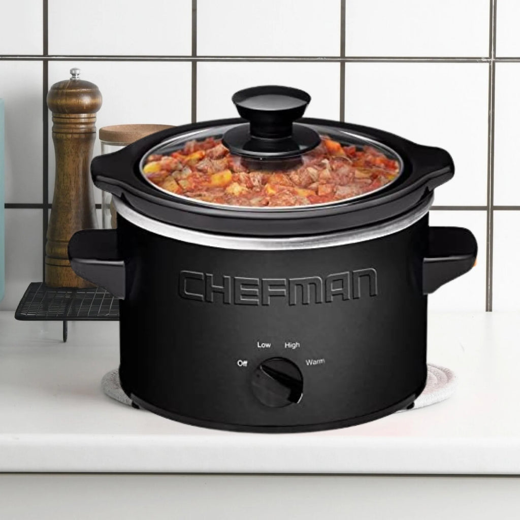 1.5 Quart Black Slow Cooker with Removable Crock and Storage Carrier M5416