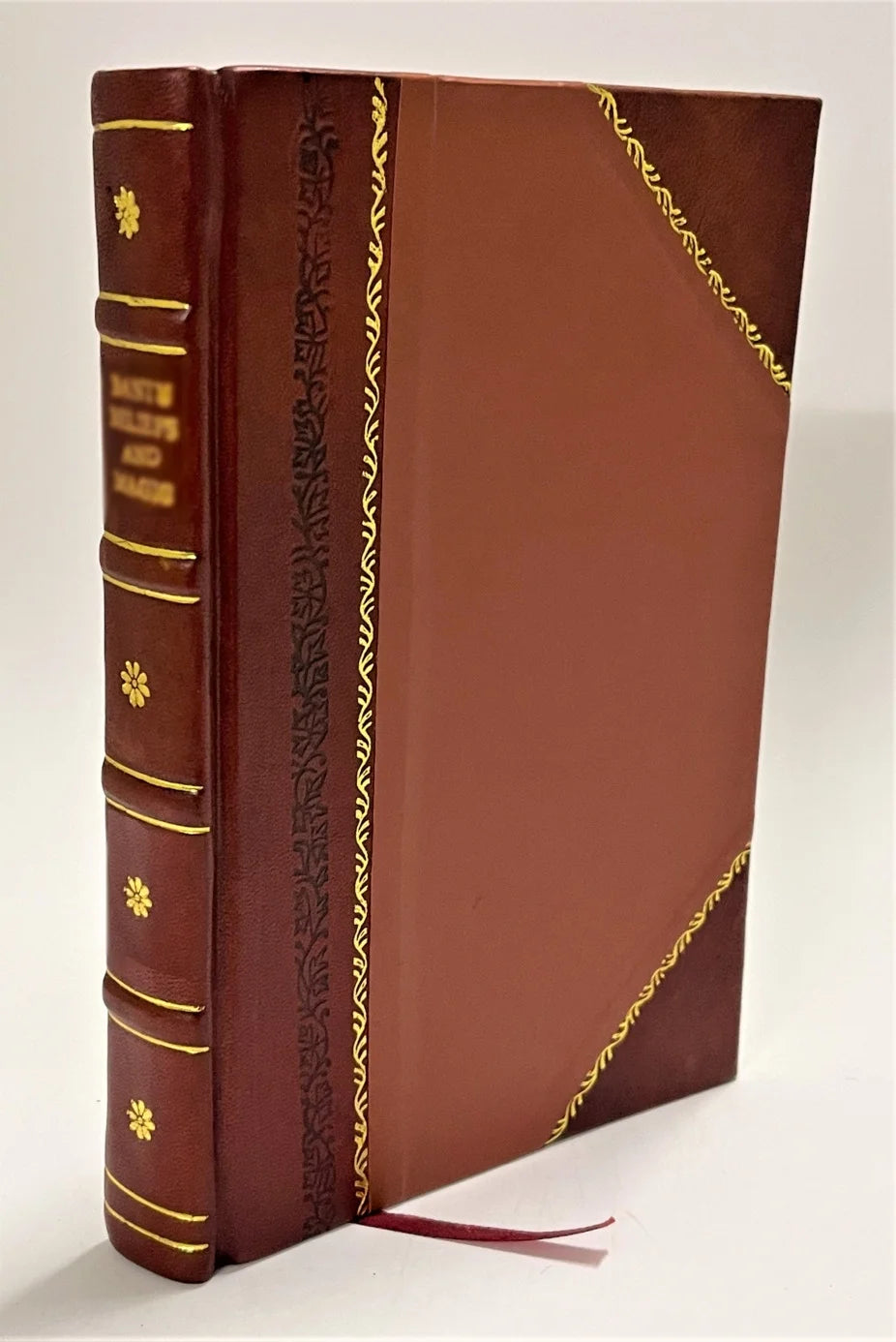 The three famous voyages of Captain James Cook round the world M55567