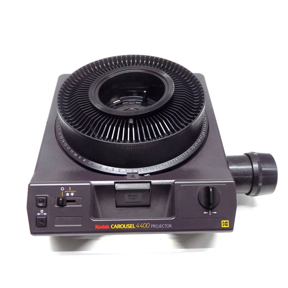 Carousel Projector with Remote Focus and 80-Slide Tray L36483