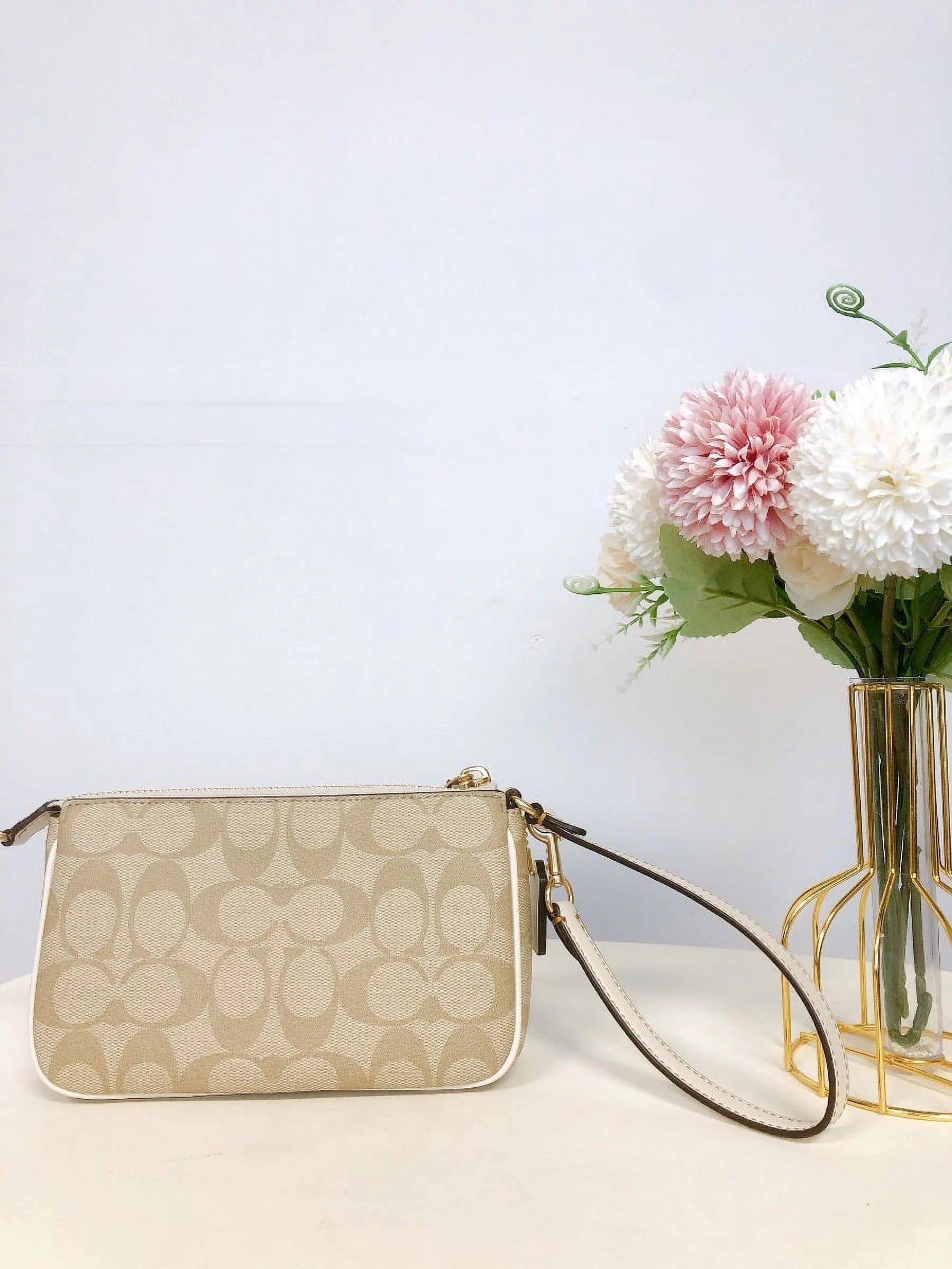 Light Khaki Signature Canvas Floral Applique Bag Q644
