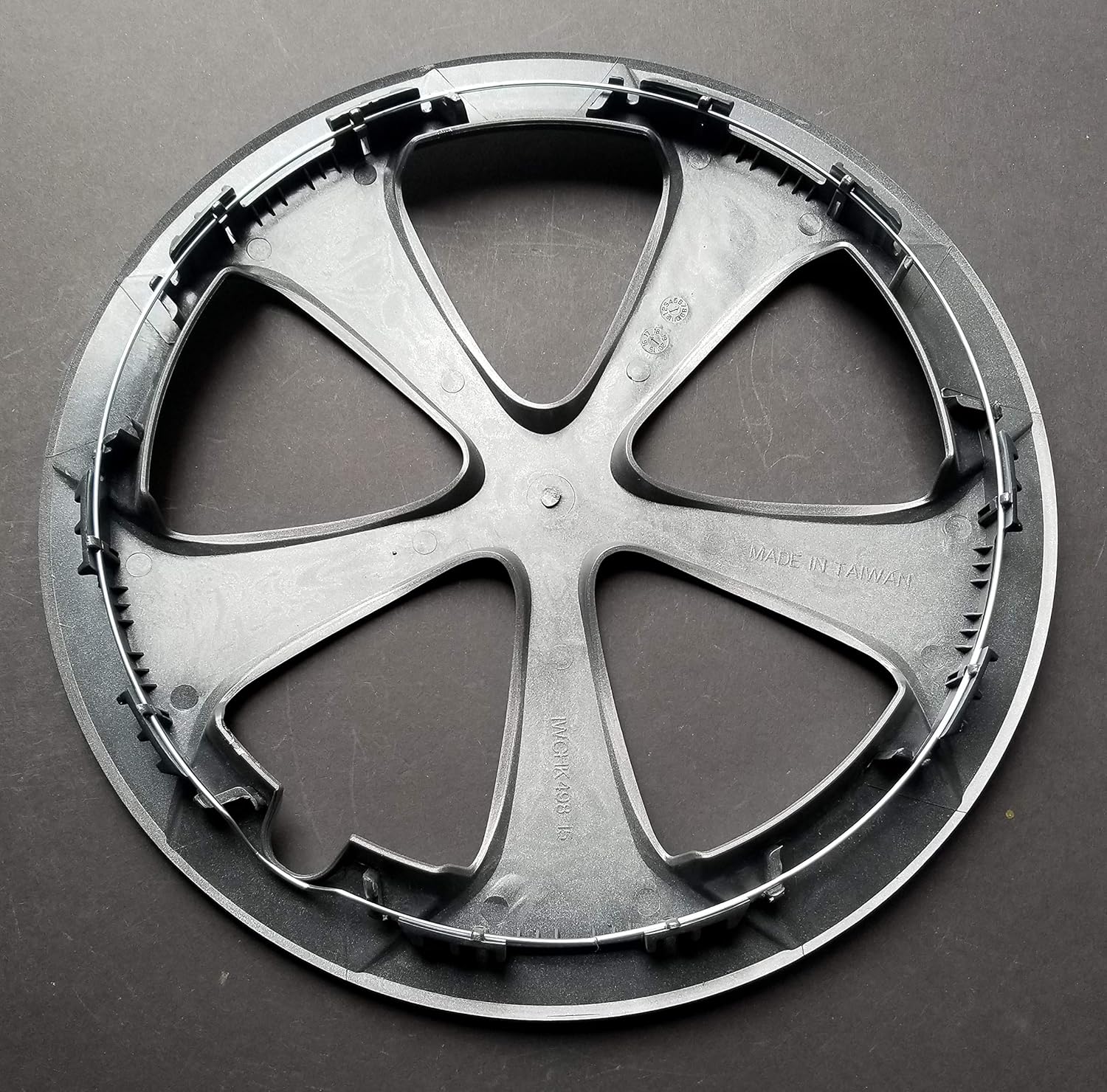 15 Inch 5 Spoke Silver Plastic Wheel Covers Set of 4 J13480