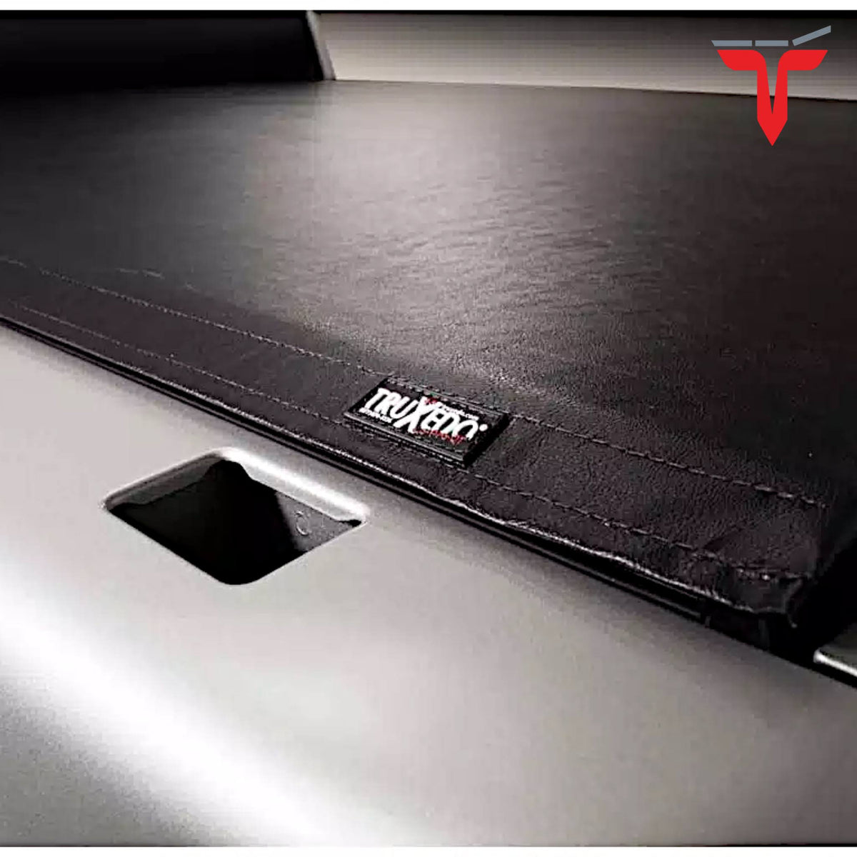 TruXedo Lo Pro Tonneau Cover R155