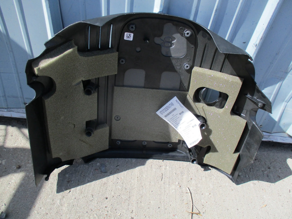 Pre-Owned 2023 Dodge Durango Engine Cover OEM Y466
