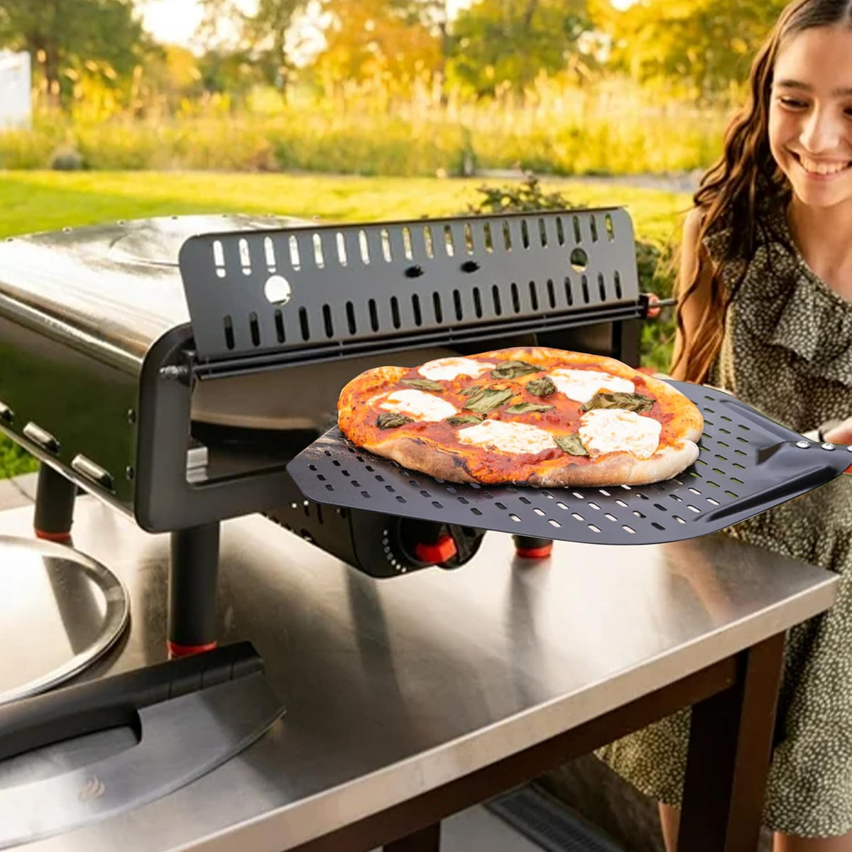 Portable Outdoor Electric Pizza Oven with 13" Rotating Cordierite Stone V12436