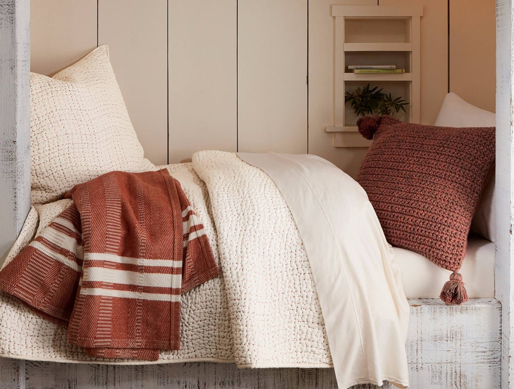 Organic Handstitched Quilt, Slate, Full/Queen D6302
