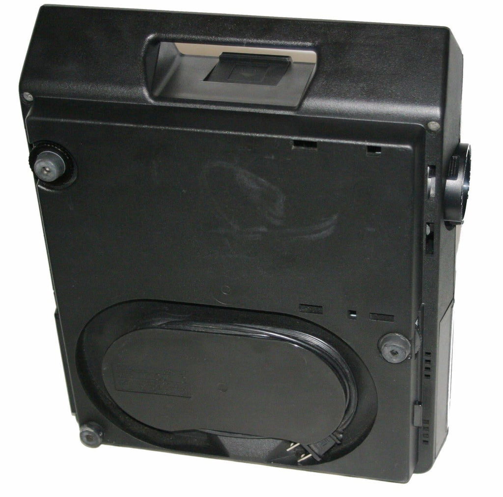 Carousel Projector with Remote Focus and 80-Slide Tray L36483
