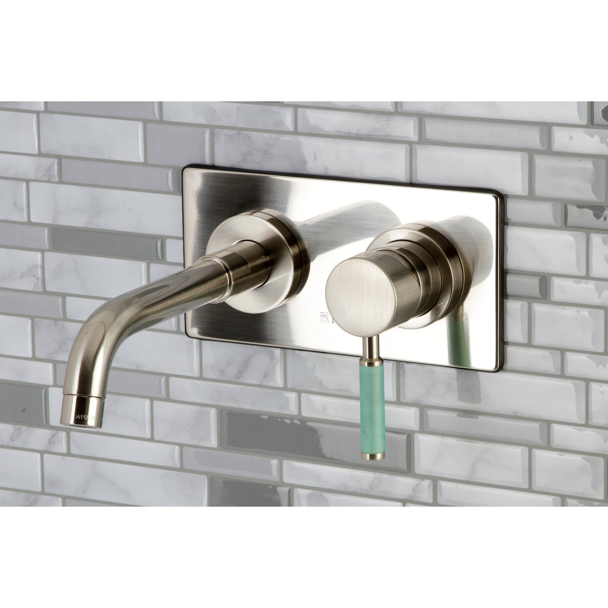Polished Brass Wall Mount Bathroom Faucet Z7278